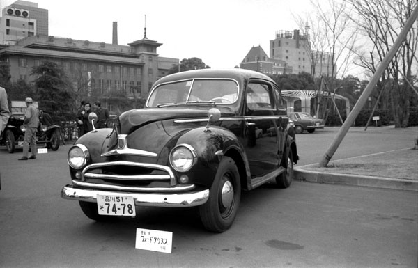 (05-1b)242-16 1950 Ford Taunus Spezial.jpg